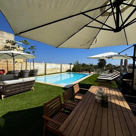 Villa Blanca - Luxury *